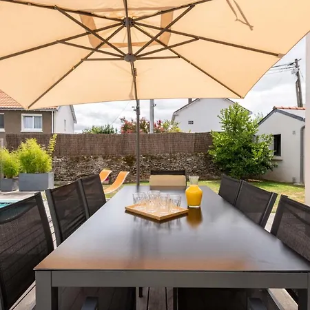Belle Maison Familiale Et Contemporaine Avec Piscine Hébergement de vacances Nantes